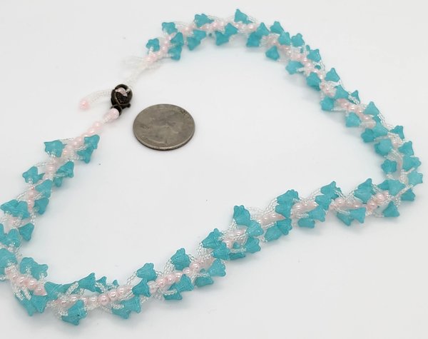 Demure Turquoise Choker