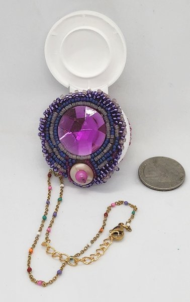 Open White Cap with Pink Jewel